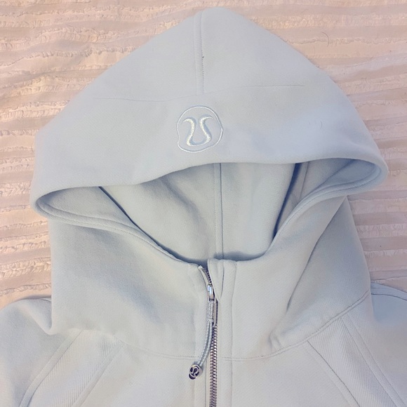 Lululemon scuba - Picture 2 of 6